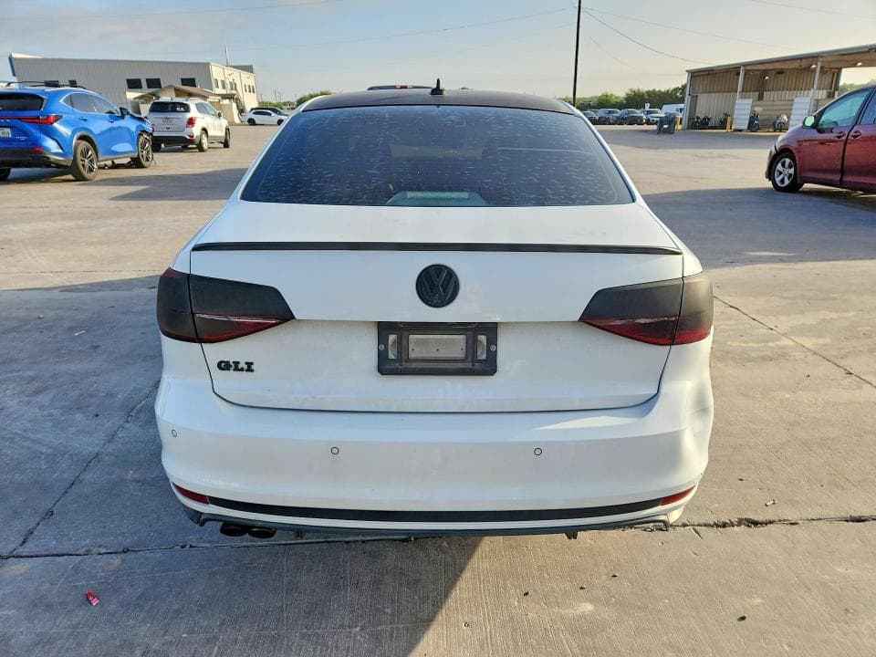 2017 VOLKSWAGEN JETTA GLI 6