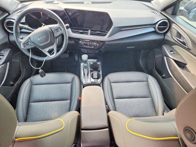 2025 CHEVROLET TRAX ACTIV 8