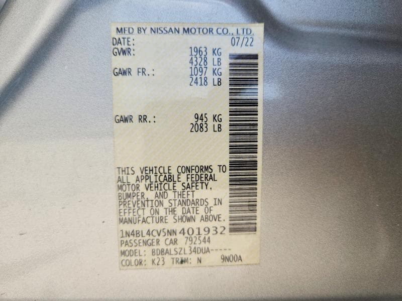 2022 NISSAN ALTIMA SR 13