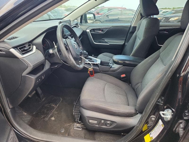 2021 TOYOTA RAV4 XLE 7