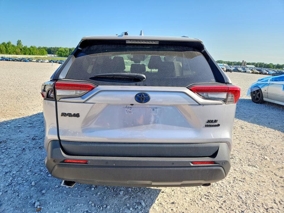 2019 TOYOTA RAV4 HYBRID XLE 6