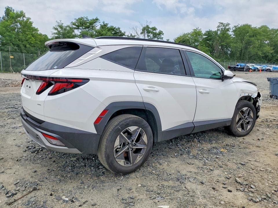2025 HYUNDAI TUCSON SEL 3