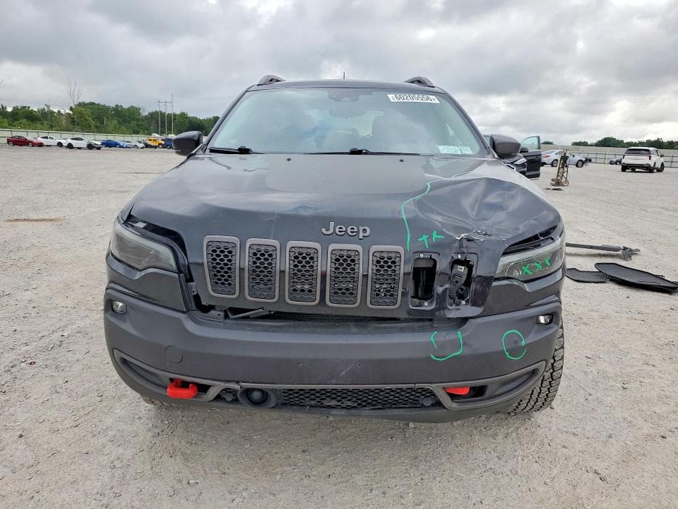 2021 JEEP CHEROKEE TRAILHAWK 5