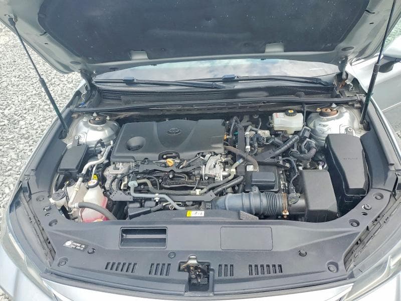 2021 TOYOTA AVALON LIMITED 11