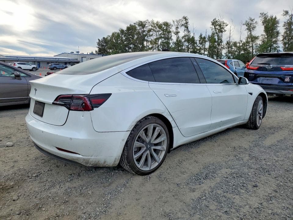 2018 TESLA MODEL 3 3