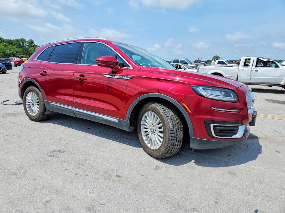 2019 LINCOLN NAUTILUS 4