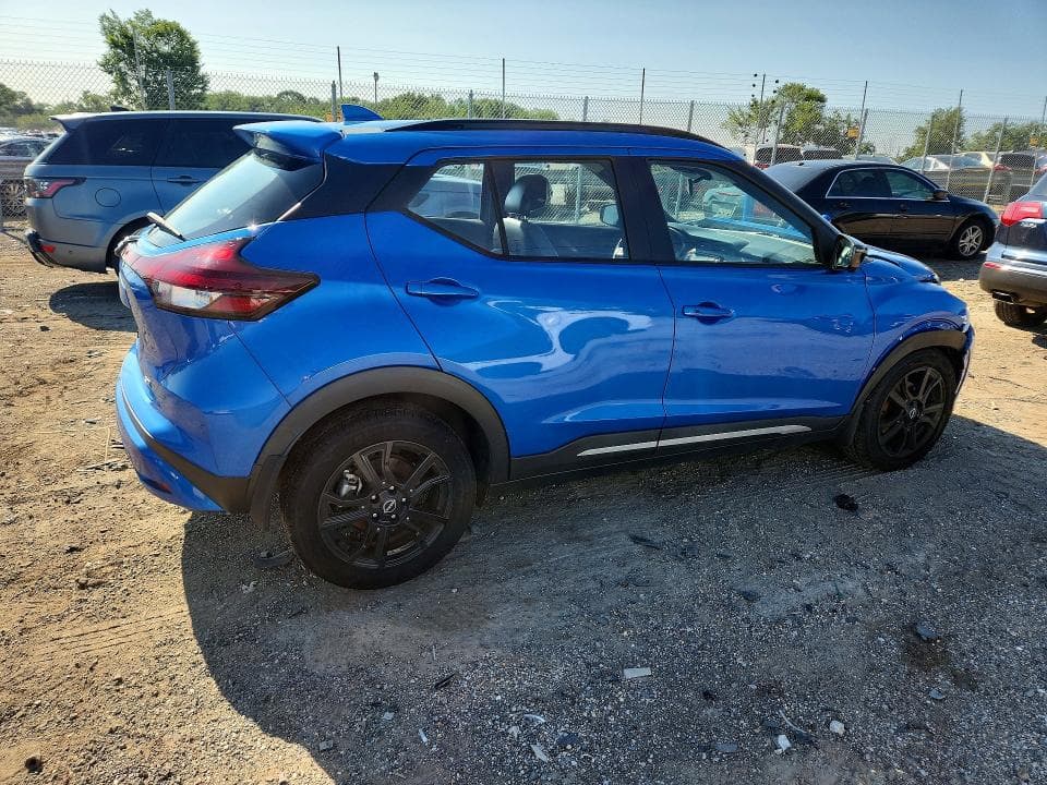 2023 NISSAN KICKS SR 3