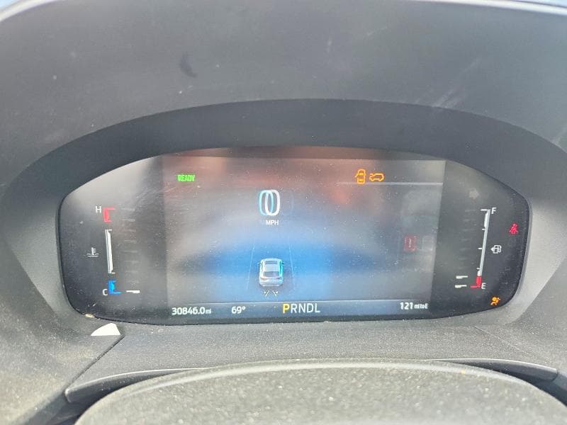 2023 FORD ESCAPE ST LINE 9