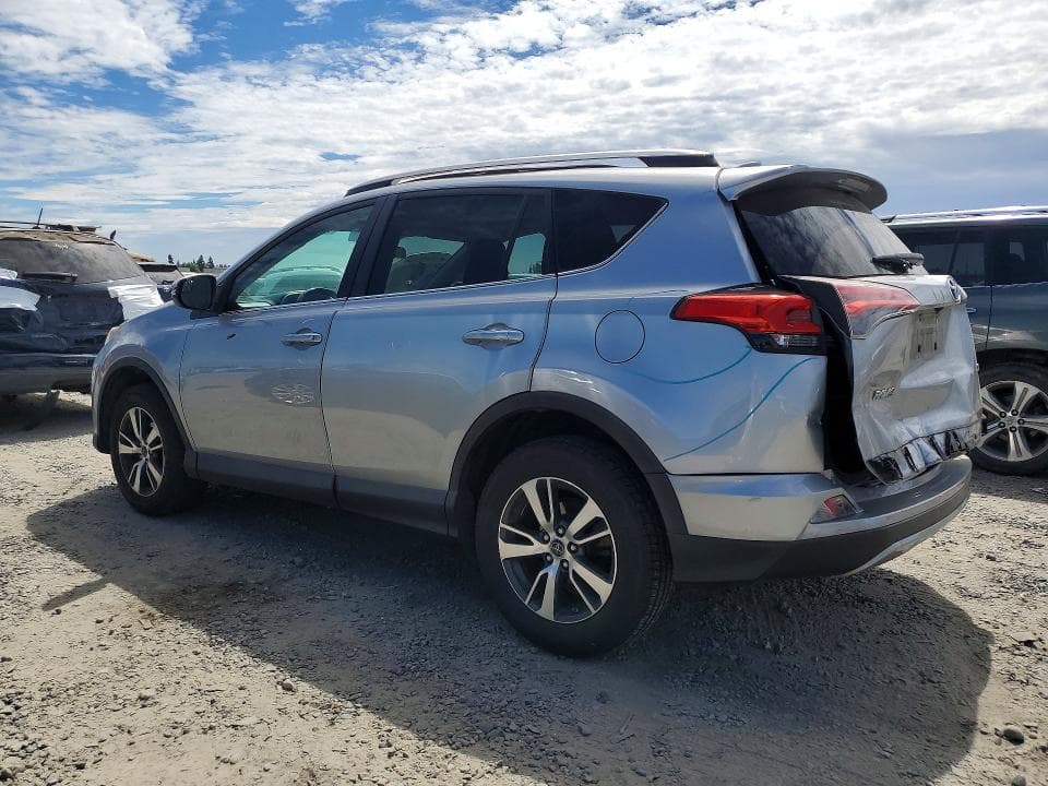 2017 TOYOTA RAV4 XLE 2