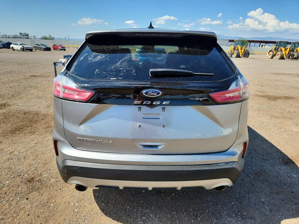 2020 FORD EDGE TITANIUM 6