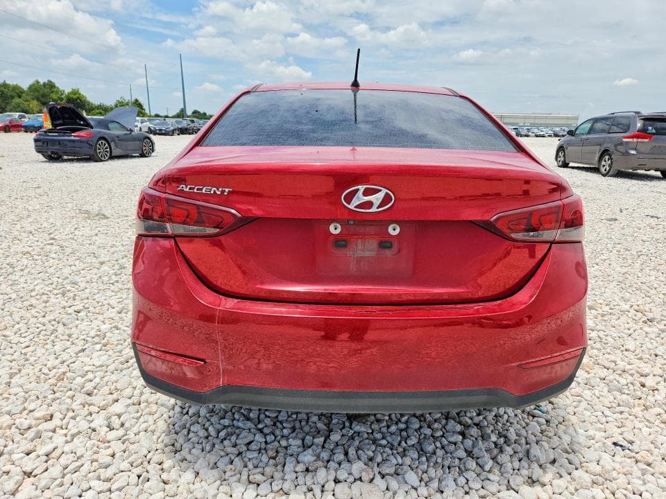 2021 HYUNDAI ACCENT SE 6