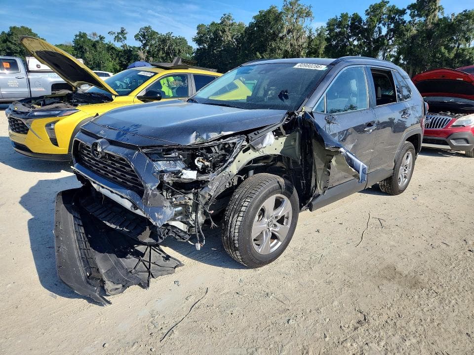 2023 TOYOTA RAV4 XLE - 1
