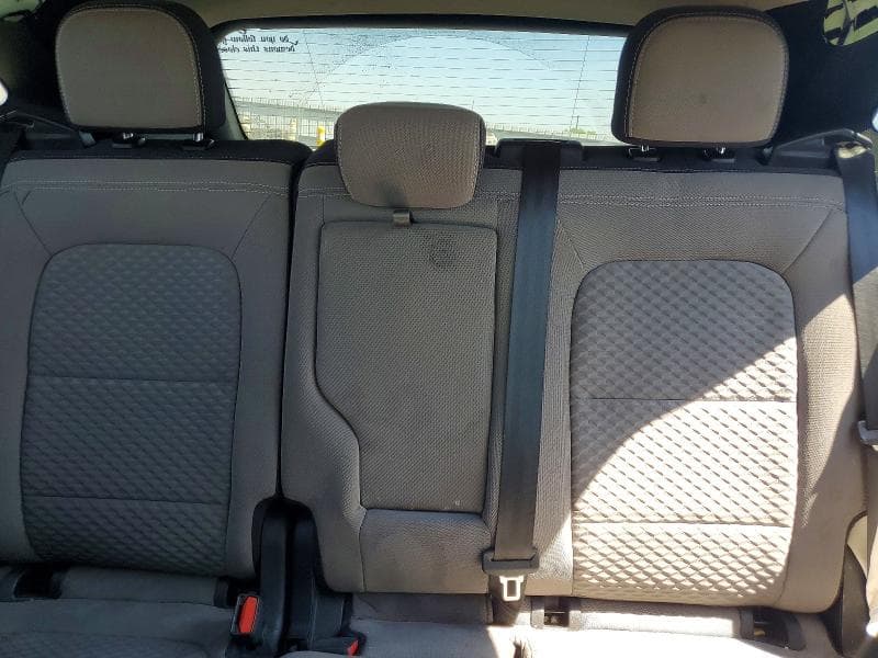 2020 FORD ESCAPE SE 10