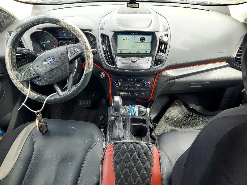 2019 FORD ESCAPE SE 8