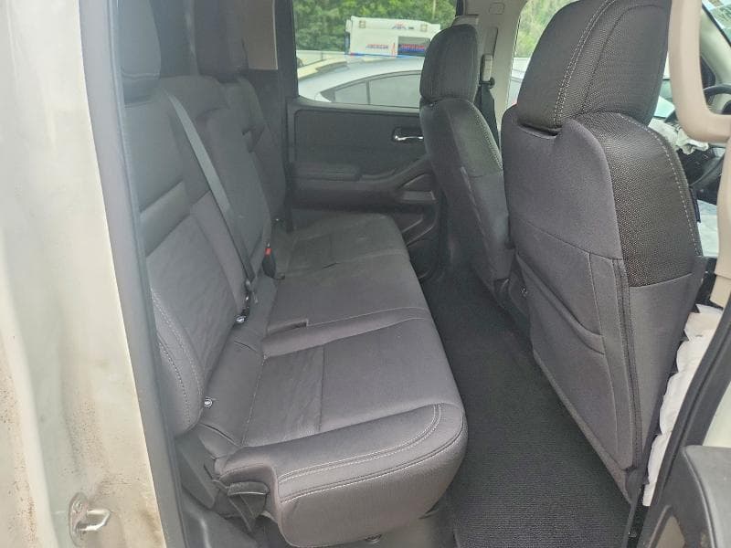 2024 NISSAN FRONTIER 10