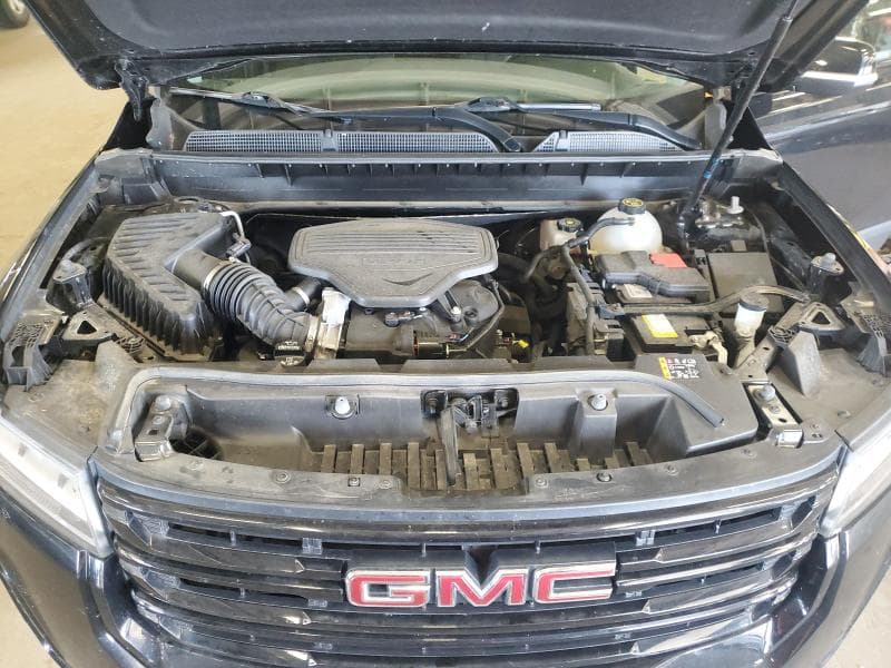 2023 GMC ACADIA SLE 12