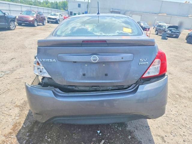 2018 NISSAN VERSA SV 6