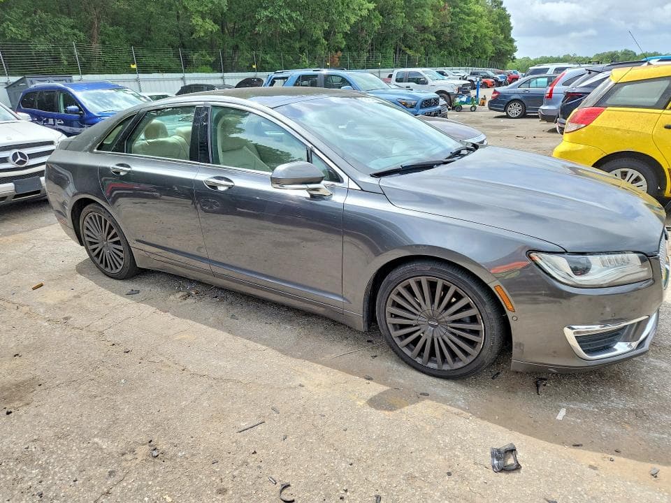 2017 LINCOLN MKZ RESERVE 4