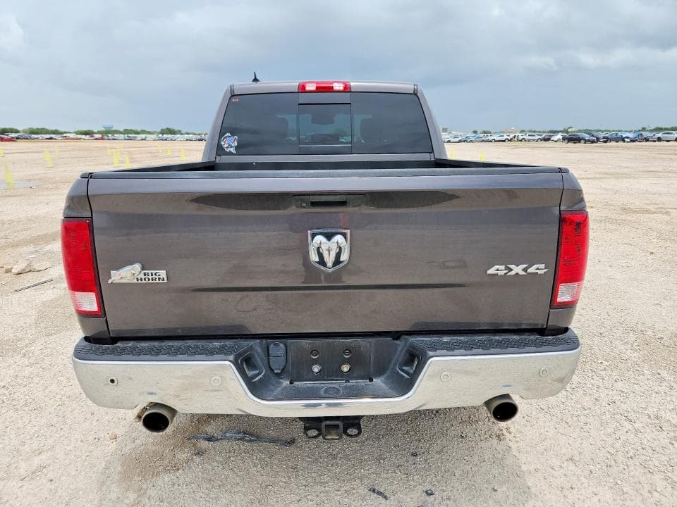 2019 RAM 1500 CLASSIC SLT 6