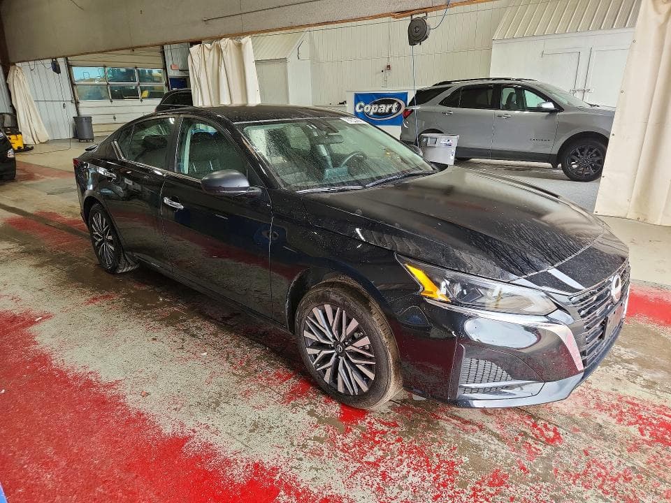 2025 NISSAN ALTIMA SV 4