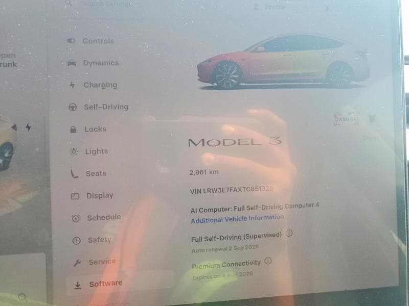 2026 TESLA MODEL 3 9