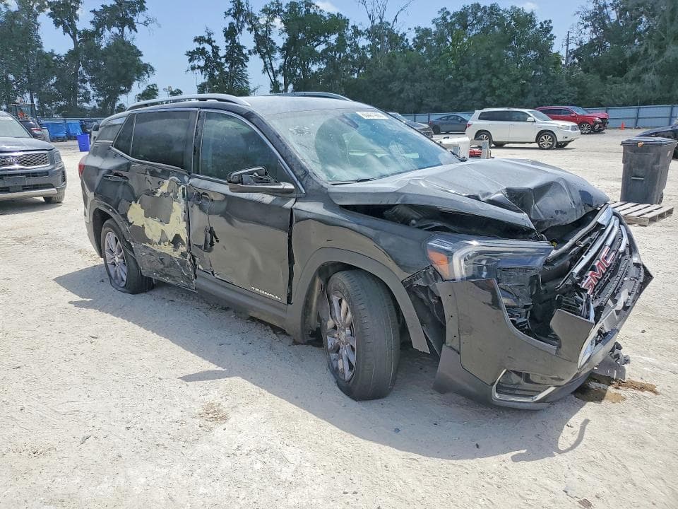 2023 GMC TERRAIN SLT 4