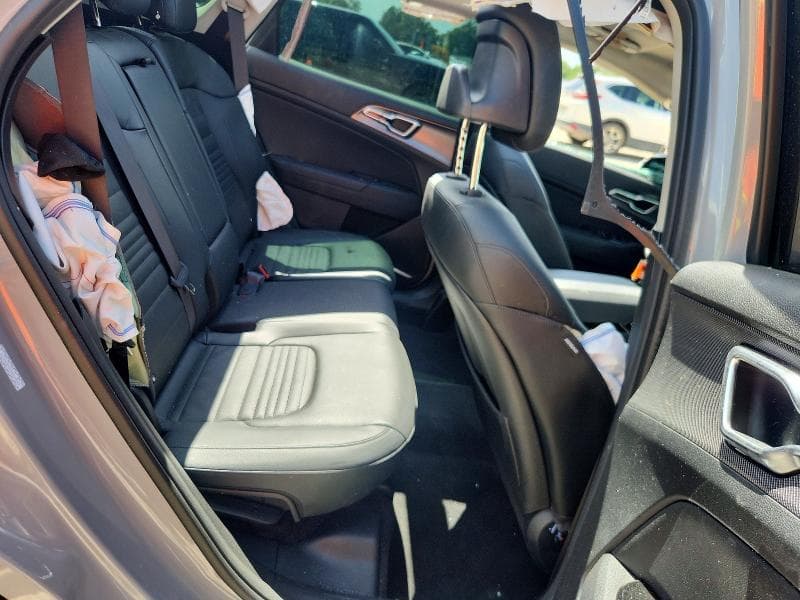 2025 KIA SPORTAGE SX PRESTIGE 11