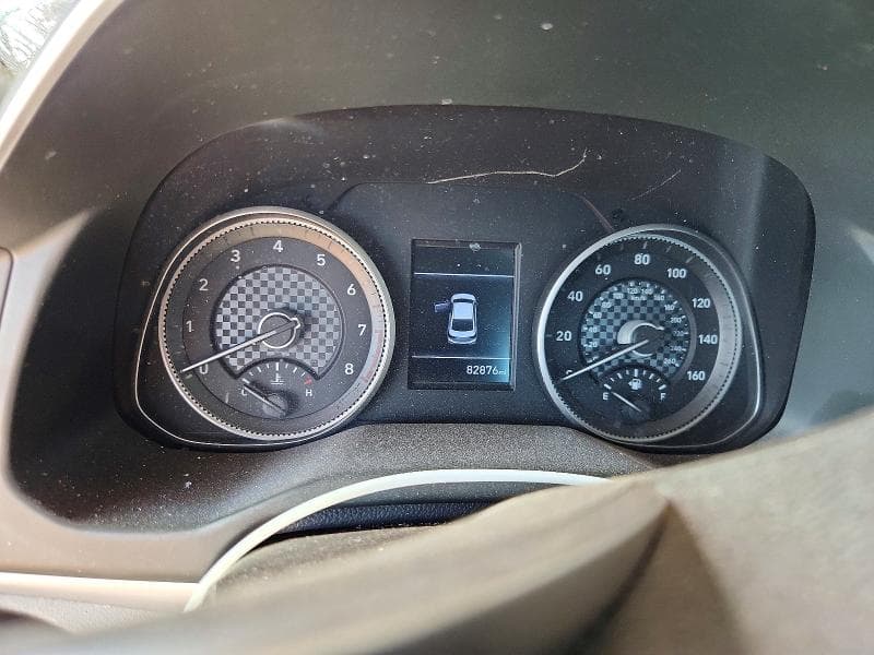 2020 HYUNDAI ELANTRA SE 9