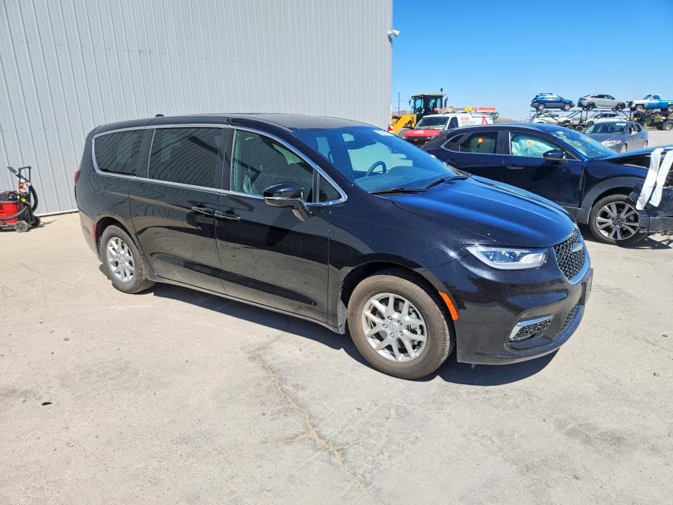 2026 CHRYSLER PACIFICA SELECT 4