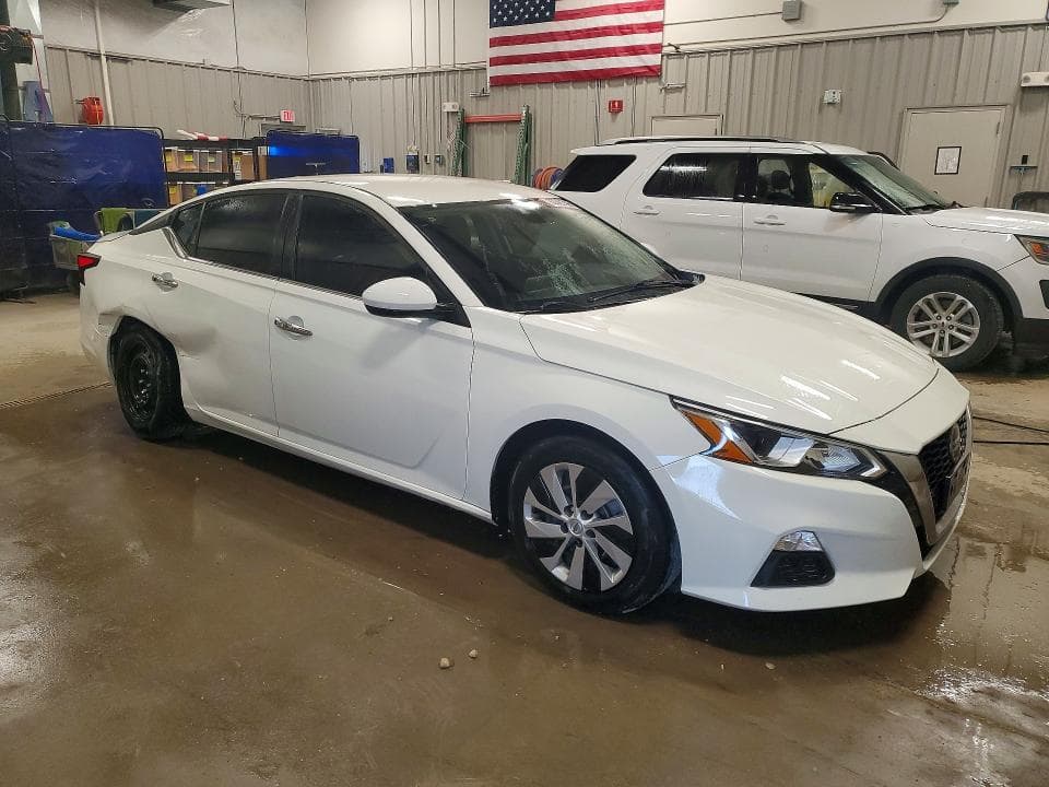 2019 NISSAN ALTIMA S 4