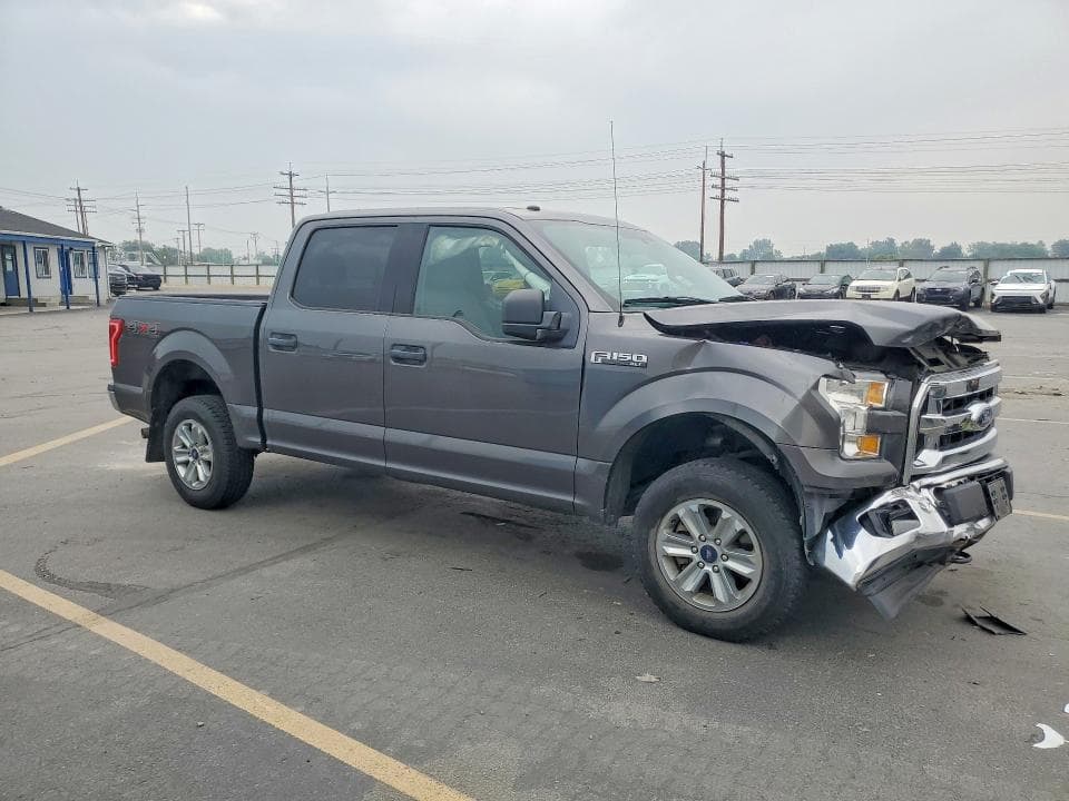 2017 FORD F150 SUPERCREW 4