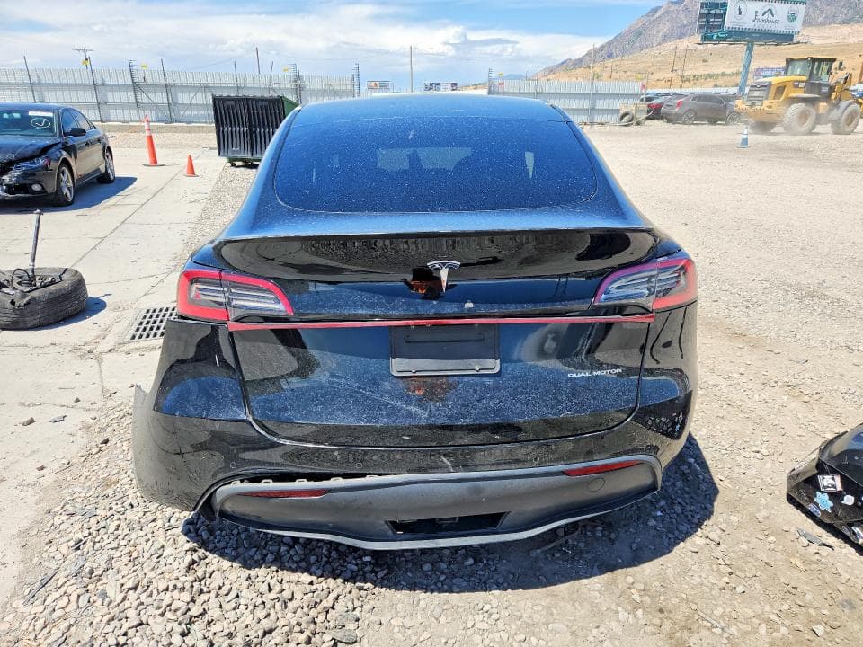 2021 TESLA MODEL Y 6