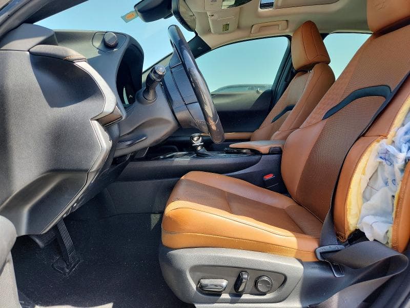2019 LEXUS UX 200 7