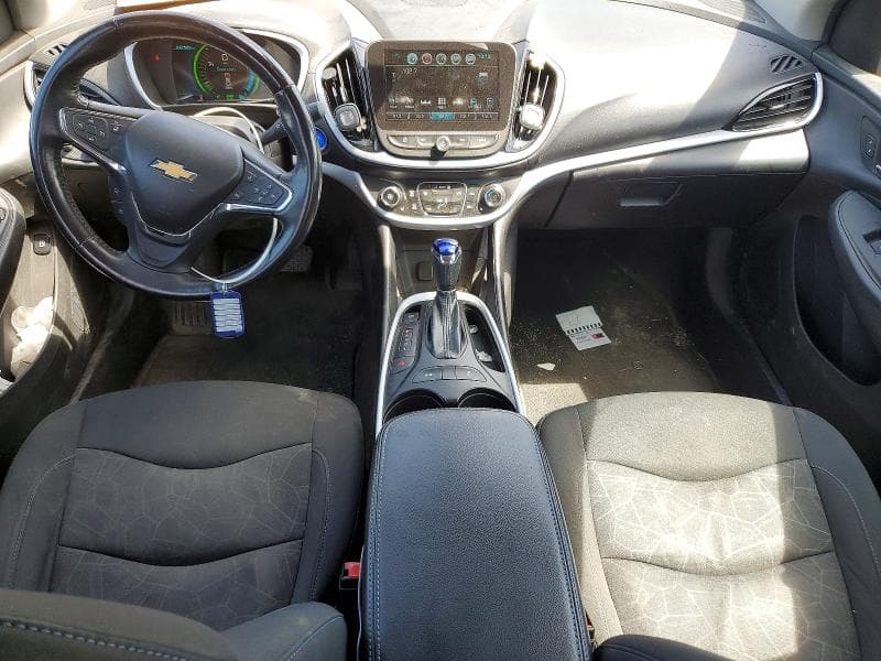 2017 CHEVROLET VOLT LT 8