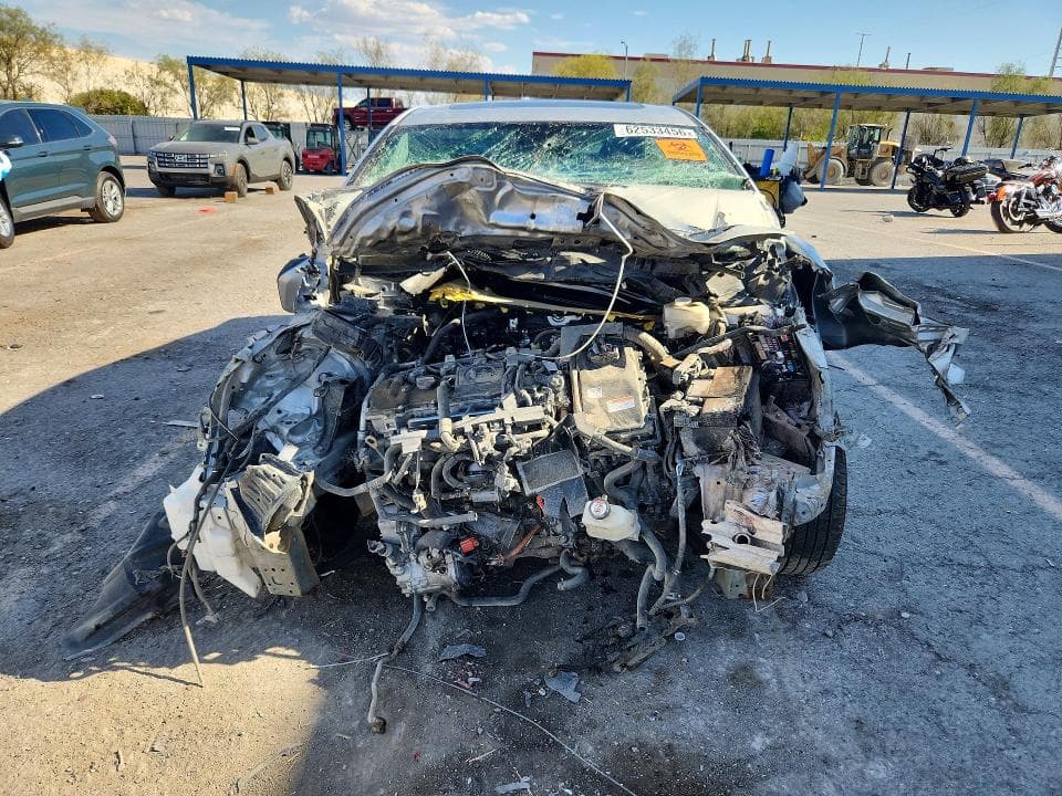 2019 TOYOTA PRIUS XLE 5