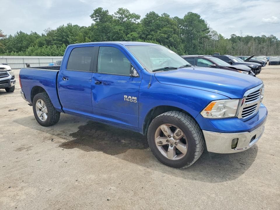 2018 RAM 1500 SLT 4