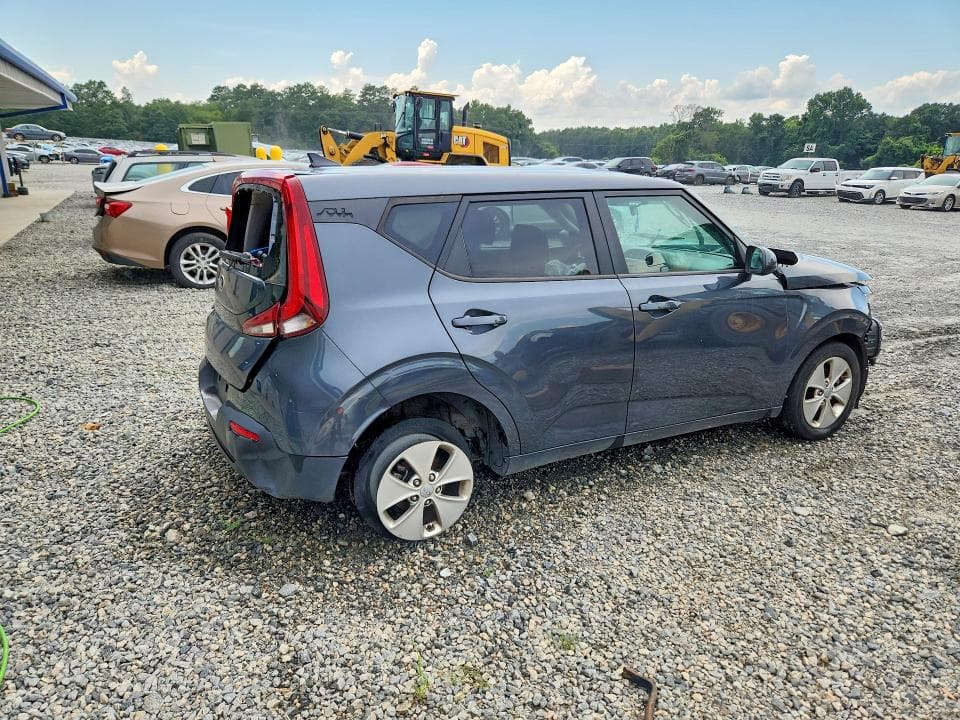 2021 KIA SOUL LX 3
