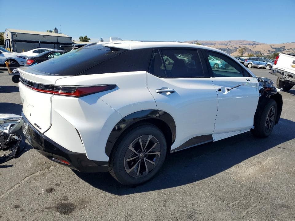 2026 LEXUS RZ 350E PREMIUM 3