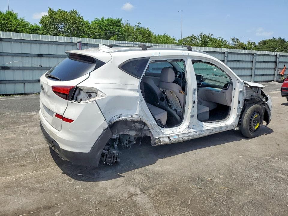 2020 HYUNDAI TUCSON SEL 3