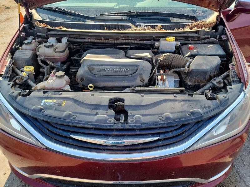 2018 CHRYSLER PACIFICA HYBRID LIMITED 12