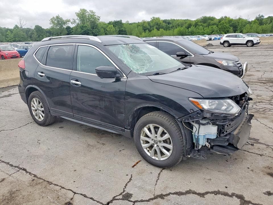 2018 NISSAN ROGUE SV 4