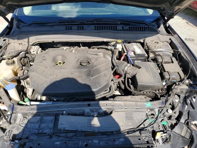 2017 FORD FUSION SE 11