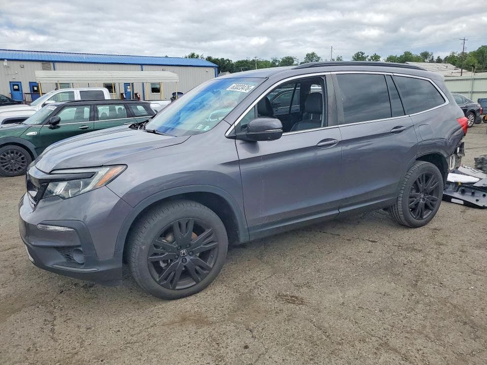 2022 HONDA PILOT SE - 1