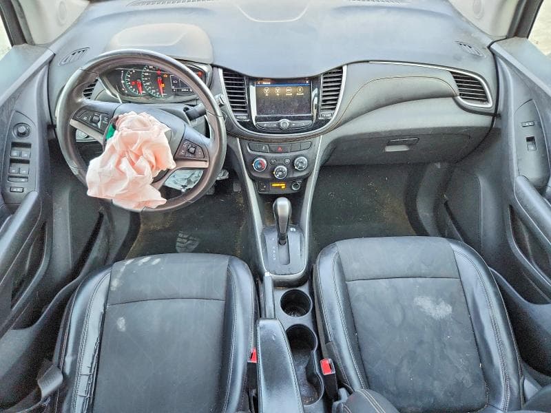 2021 CHEVROLET TRAX 1LT 8