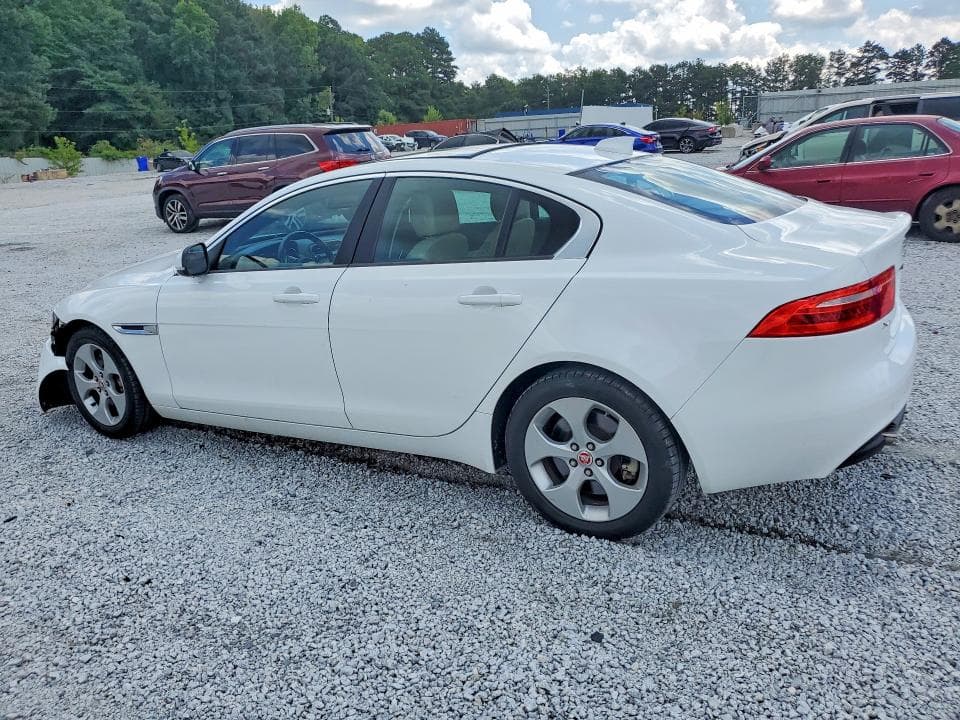 2018 JAGUAR XE 2