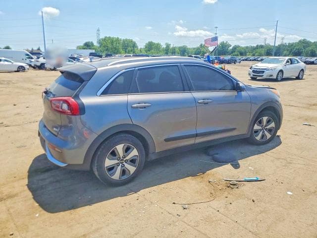 2018 KIA NIRO LX 3