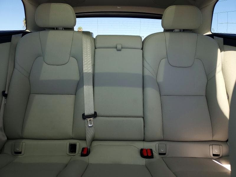 2024 VOLVO XC60 PLUS 10