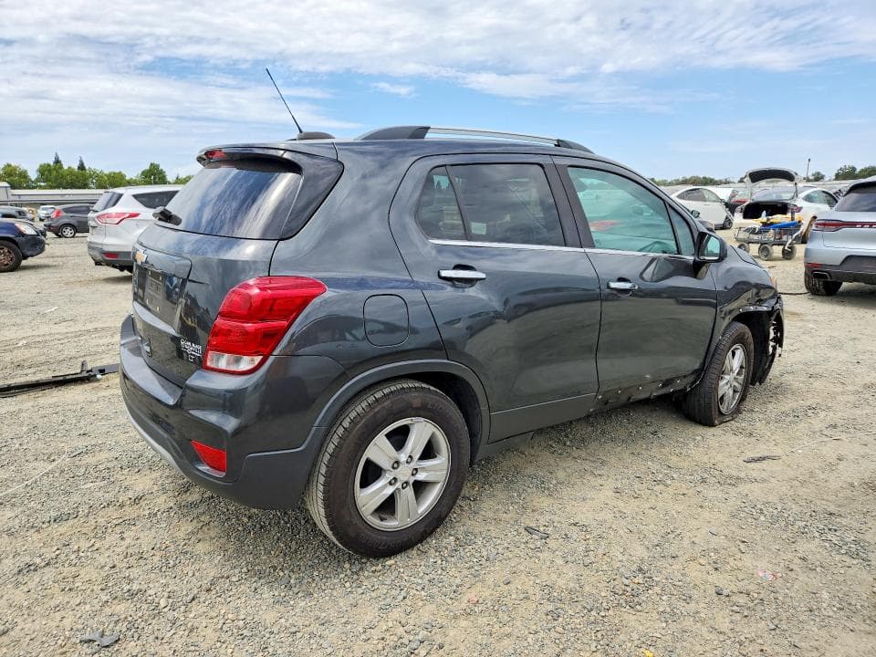 2018 CHEVROLET TRAX 1LT 3