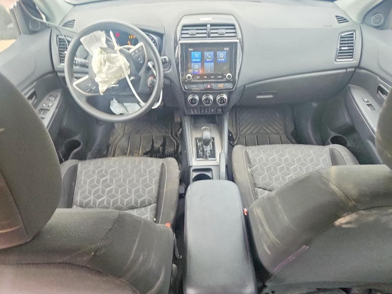 2023 MITSUBISHI RVR ES 8