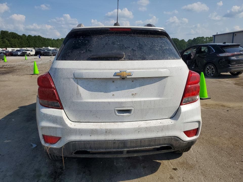 2017 CHEVROLET TRAX 1LT 6